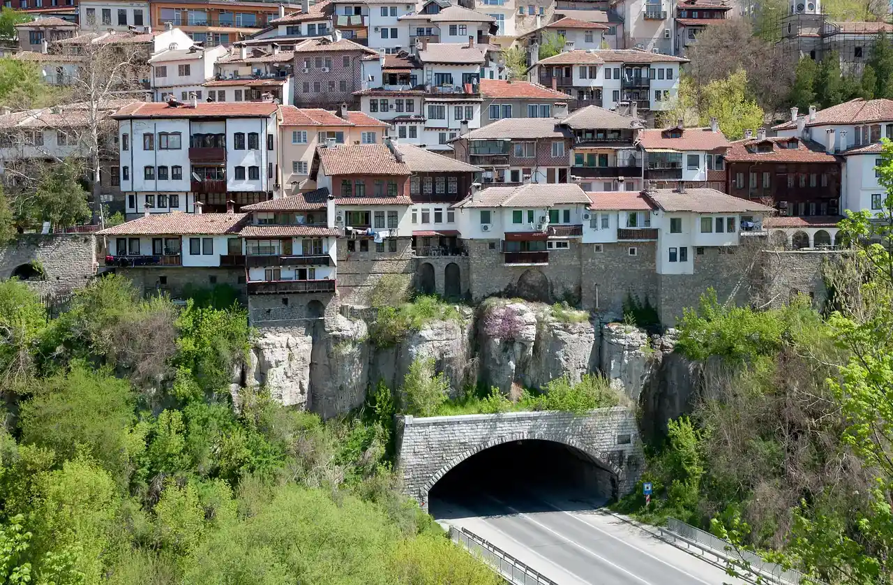 The old town of Veliko Tarnovo, its ochre houses stacked in tiers up the hillside above the Yantra river gorge